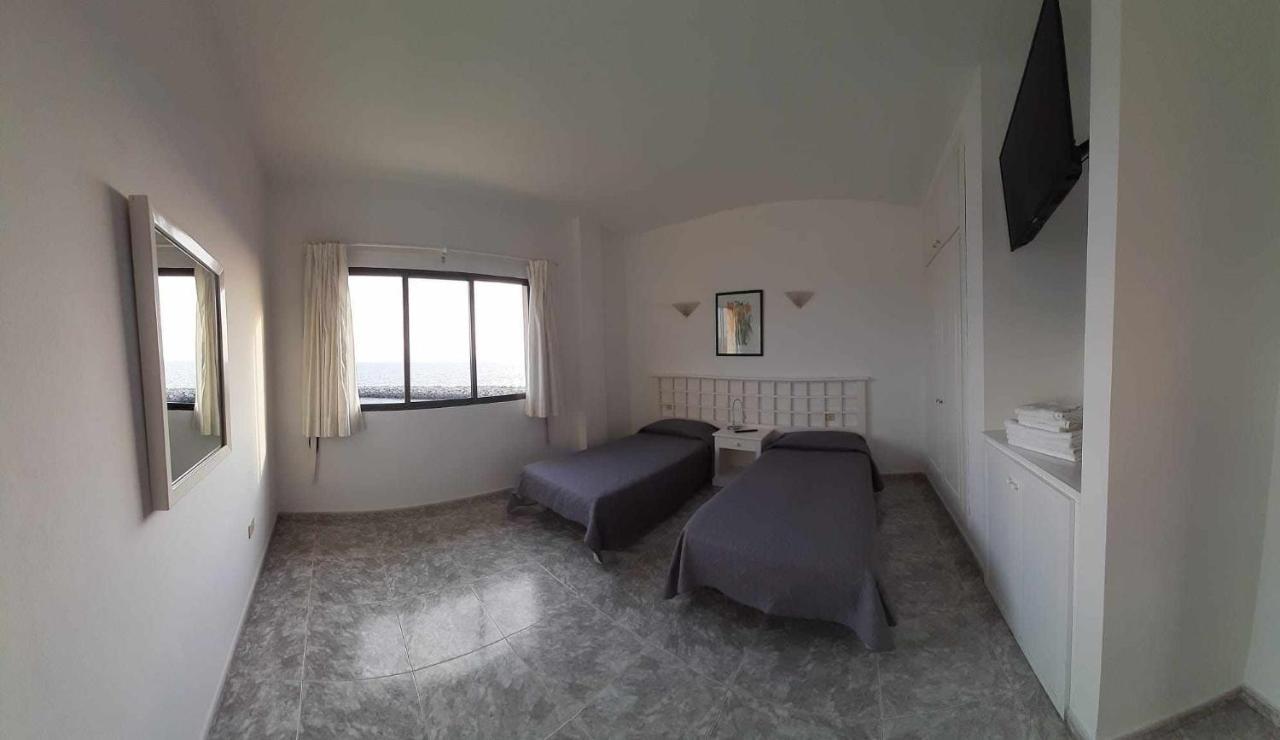 Apartamento VV 119 en primera línea de mar La Restinga Exterior foto
